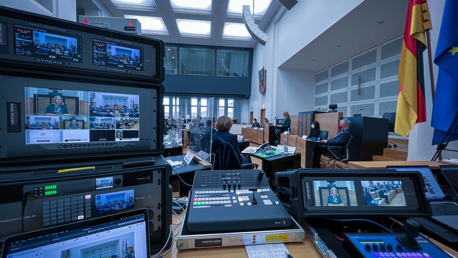 LiveStreaming 077 als Referenzbild der Filmproduktion D.I.E. WERBEFILM GmbH